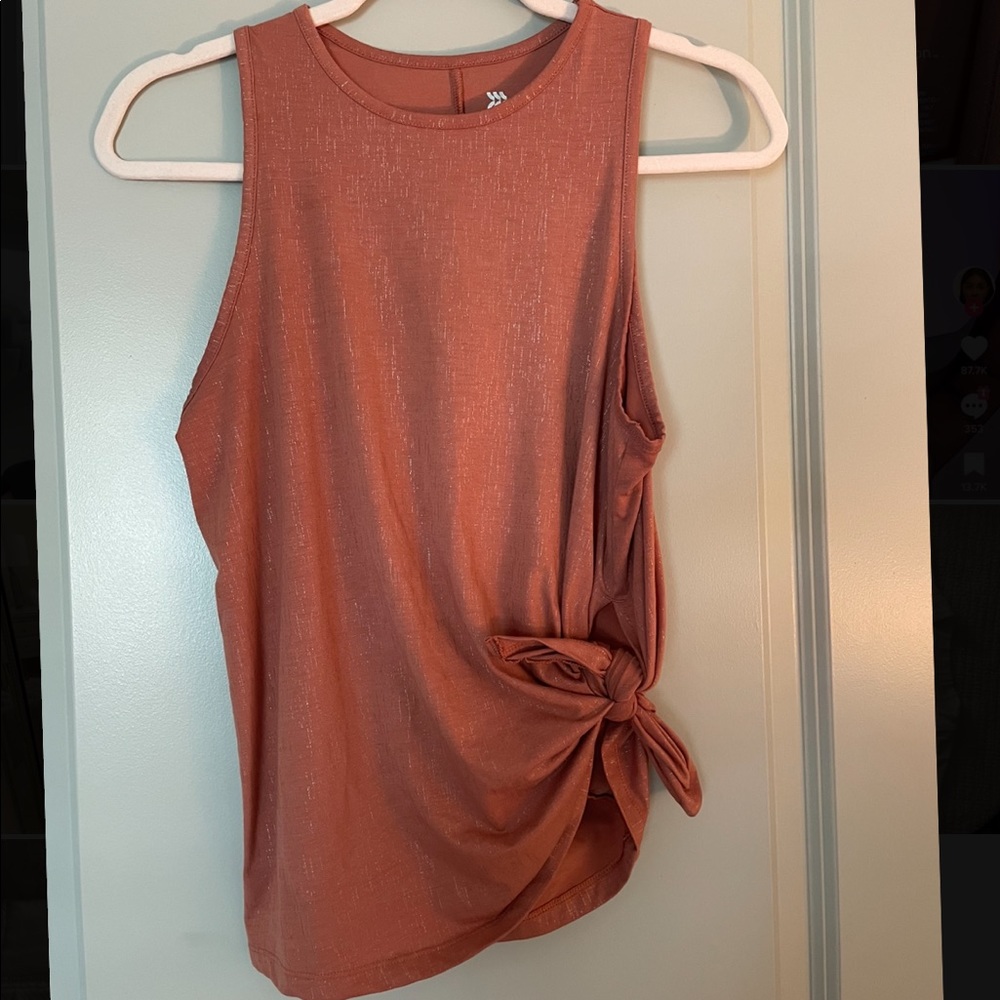Athletic tank